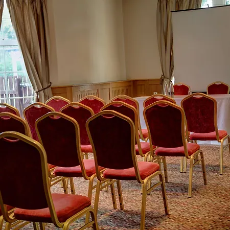 Allerton Court Hotel