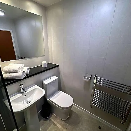 Allerton Court Hotel 3*