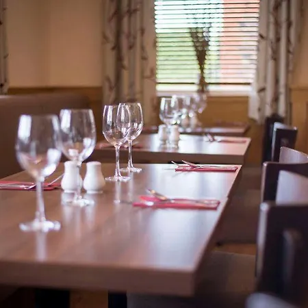 Allerton Court Hotel Hotel