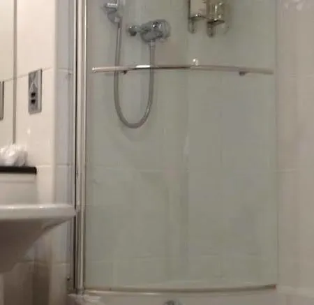 Allerton Court Hotel Hotel