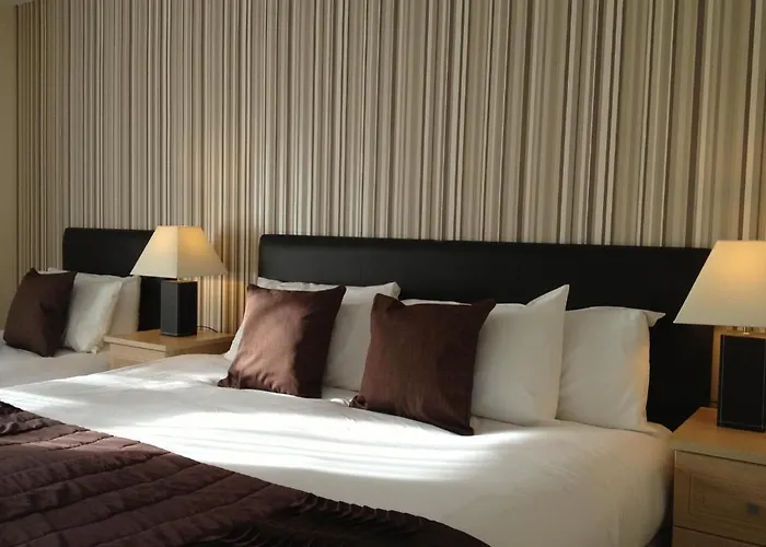 Hotel Allerton Court